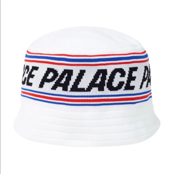 PALACE - Picture 3 of 3